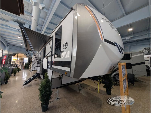 2025 Forest River RV Salem Hemisphere 38VERANDA in Travel Trailers & Campers in Edmonton