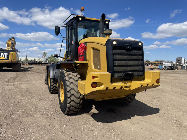 2018 Caterpillar 938M in Heavy Equipment in Calgary - Image 3