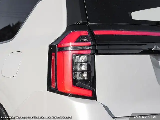 2025 Nissan Armada Platinum Reserve in Cars & Trucks in Hamilton - Image 12