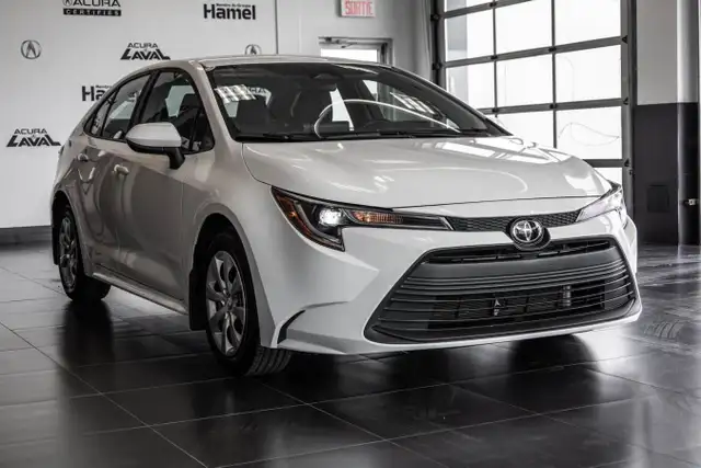 2023 Toyota Corolla LE à vendre in Cars & Trucks in Laval / North Shore - Image 4