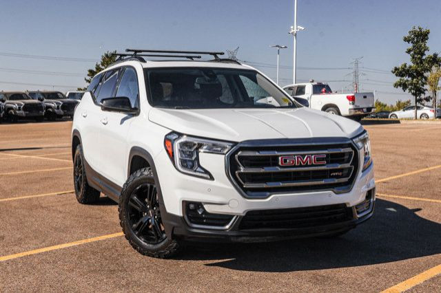 2024 GMC Terrain AT4 Pro Grade 1.5T AWD in Cars & Trucks in Strathcona County - Image 2