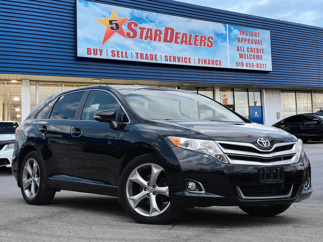 2015 Toyota Venza V6 AWD NAV LEATHER PANO ROOF WE FINANCE ALL C in Cars & Trucks in London