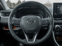 Odometer is 47649 kilometers below market average!Navigation, Sunroof, Clean Car fax Report and Acci... (image 5)