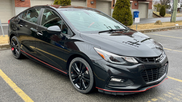 2017 Chevrolet Cruze LT RS Redline Edition - Rare in Cars & Trucks in City of Montréal - Image 4