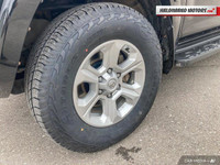 Engine: Gas V-6 4.0L L/100Km City: 14.8 L/100Km Hwy: 12.5 Safety Equipment Electronic Stability Cont... (image 8)