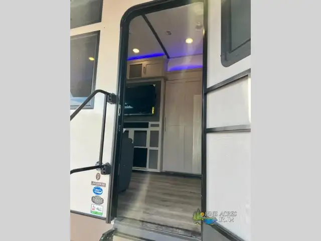 2024 Forest River RV Wildwood Heritage Glen 320VIEW in Travel Trailers & Campers in Moncton - Image 7