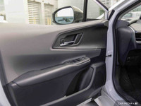 Wheels: 19 Alloy Voice Activated Automatic Air Conditioning Urethane Gear Shifter Material Trip Comp... (image 8)