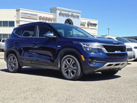 Your Grande Prairie Chrysler store just took in this vehicle! It is either in transit or freshly tra... (image 6)