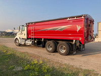 2015 International Prostar Daycab, Used Grain Truck