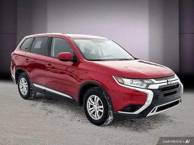 2019 Mitsubishi Outlander Essential | Bluetooth | Siege Chauffan in Cars & Trucks in Laval / North Shore - Image 10