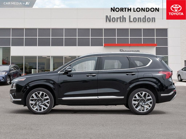 2023 Hyundai Santa Fe Ultimate Calligraphy CLEAN CARFAX - ONE... in Cars & Trucks in London - Image 3