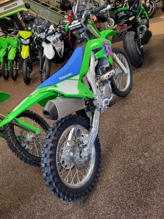 2024 Kawasaki KX250 50th Anniversary  in Dirt Bikes & Motocross in St. Catharines - Image 3
