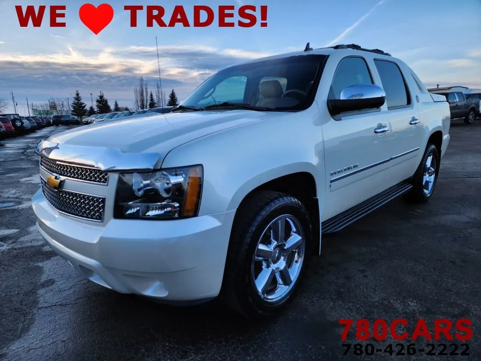 2013 Chevrolet Avalanche 4WD Crew Cab LTZ