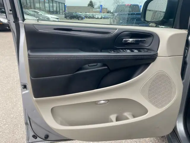 2019 Dodge Grand Caravan SXT Premium Plus ~Leather ~Nav ~Power S in Cars & Trucks in Barrie - Image 14