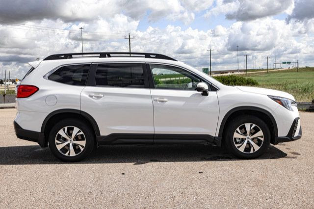 2023 Subaru Ascent TOURING ALL WHEEL DRIVE SUNROOF LOW KMS in Cars & Trucks in Strathcona County - Image 4
