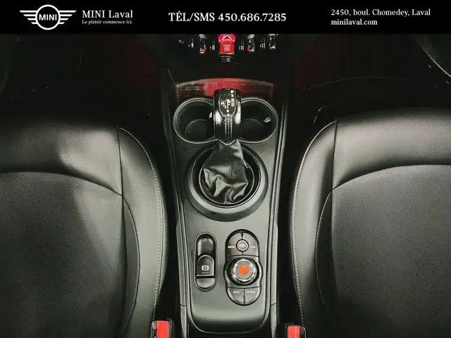 2019 MINI Countryman Cooper | Toit pano | Sièges avant in Cars & Trucks in Laval / North Shore - Image 18