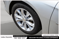 2020 Chevrolet Malibu LT Experience the Chevrolet Malibu LT with only 94022 km on the odometer. Fini... (image 6)