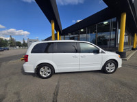 The 2016 Dodge Grand Caravan SE is equipped with Power Sliding Doors, Back up Camera, Power Tail Gat... (image 2)