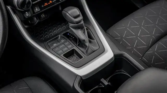 2024 Toyota RAV4 LE AWD | Heated Seats | Lane Keep | Blind Spot in Cars & Trucks in Guelph - Image 20