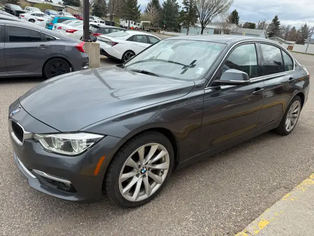 2017 BMW 3 Series 320i xDrive63417672412931124