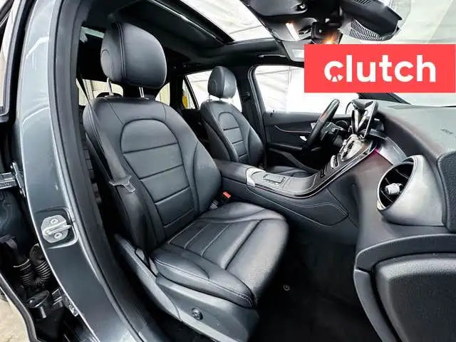 2021 Mercedes-Benz GLC 300 4MATIC AWD w/ Apple CarPlay, Heated F in Cars & Trucks in Bedford - Image 17
