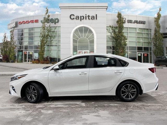 2023 Kia Forte EX | Accident Free Carfax | in Cars & Trucks in Edmonton - Image 2