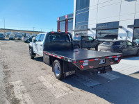 6.7L V8 Diesel, 10 Spd Transmission, Heated Front Seats, Remote Start, Power Driver Seat, High Capac... (image 3)