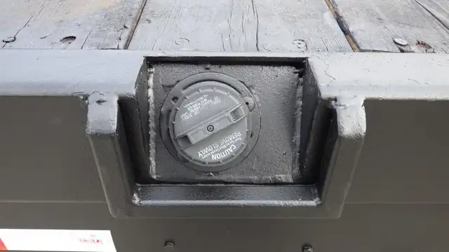 2019 ford F-550 11 Foot Flat Deck 4WD in Heavy Trucks in Richmond - Image 18