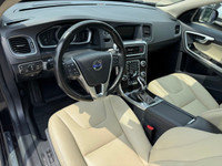 2018 Volvo S60 T5 Dynamic AWD Sedan - Navigation|Rearview camera|Parking sensors|Blind-spot/Lane ass... (image 7)