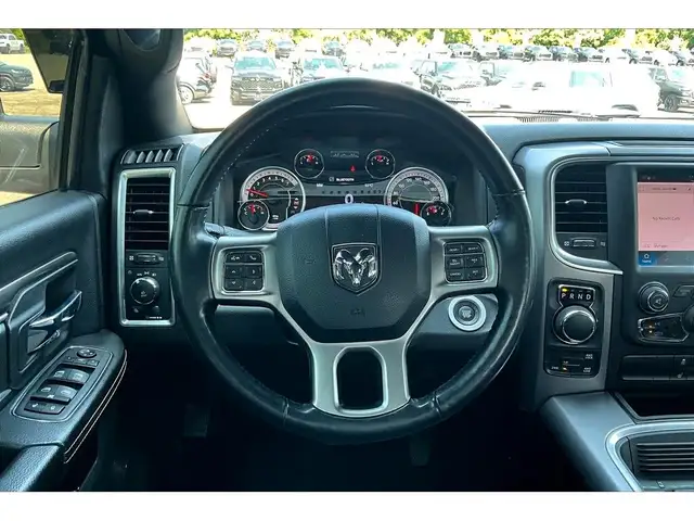 2022 Ram 1500 Classic Warlock Crew V8 | All Terrain Pkg | Alpine in Cars & Trucks in Mississauga / Peel Region - Image 6