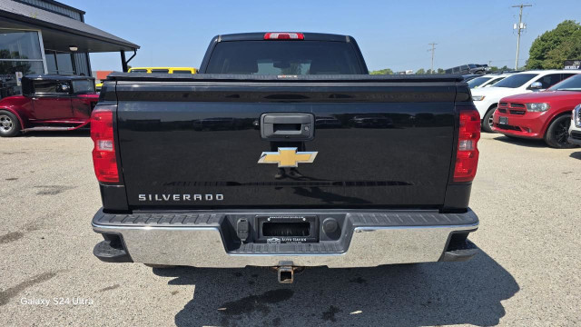2016 Chevrolet Silverado 1500 LS in Cars & Trucks in London - Image 4