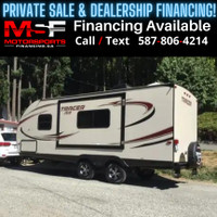 2017 TRACER AIR ULTRA LITE 4 SEASON RV (FINANCING AVAILABLE)