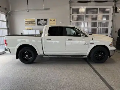 Discover Martin Chrysler, a family-owned gem since 44! With unbeatable service & deals, we're your g...