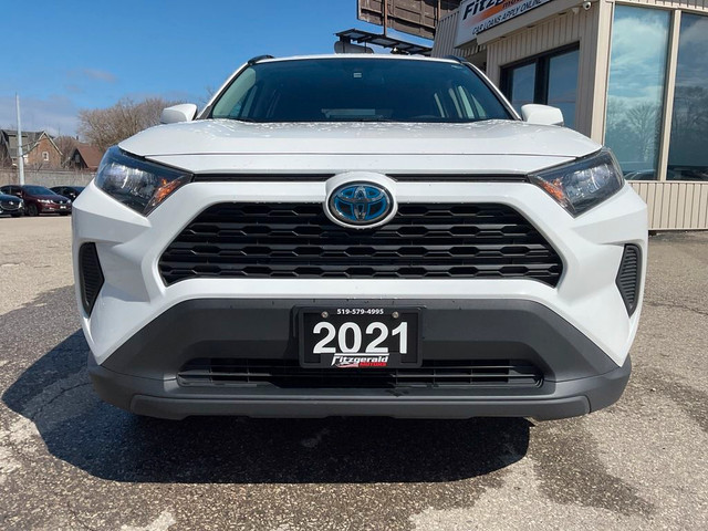 2021 Toyota RAV4 Hybrid LE - ALLOYS! BACK-UP CAM! BSM! in Cars & Trucks in Kitchener / Waterloo - Image 2