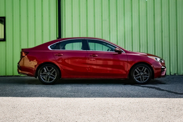 2021 Kia Forte EX • SUNROOF • HEATED SEATS/STEERING • CP/AA in Cars & Trucks in Kingston - Image 2