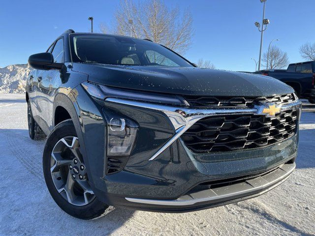 2025 Chevrolet Trax LT in Cars & Trucks in Edmonton - Image 2