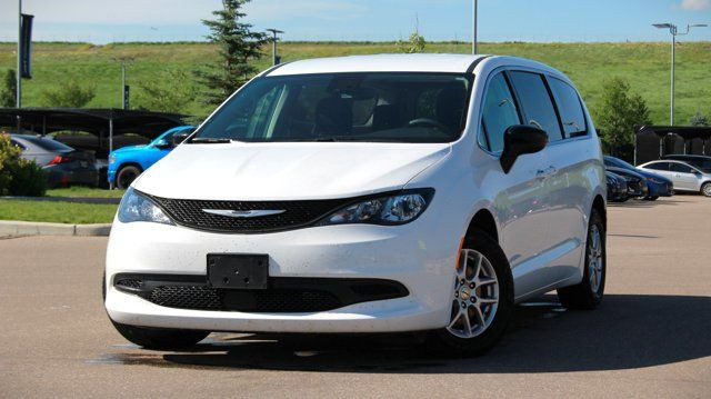 2024 Chrysler Grand Caravan SXT in Cars & Trucks in Calgary