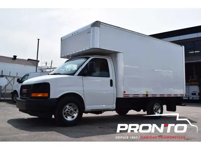 2017 GMC Savana 3500 ** 12 foot Cube Deck ** V8 4.8L **62937538847235122