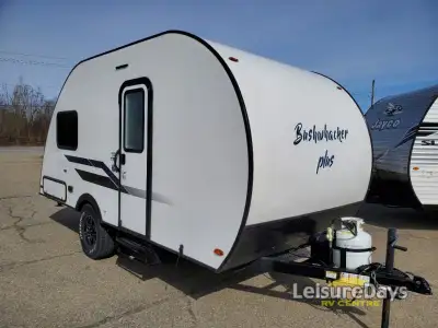 Braxton Creek Bushwhacker Plus teardrop trailer 17 BH highlights: Wet Bath Microwave Oven Large Shel...
