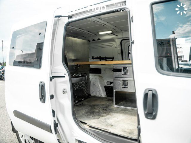 2019 Ram ProMaster City Cargo Van SLT Bluetooth Cruise Control in Cars & Trucks in City of Toronto - Image 4