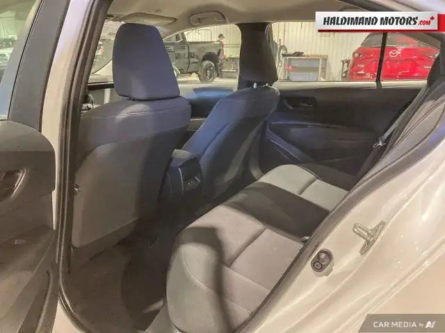 2023 Toyota Corolla LE in Cars & Trucks in Hamilton - Image 27
