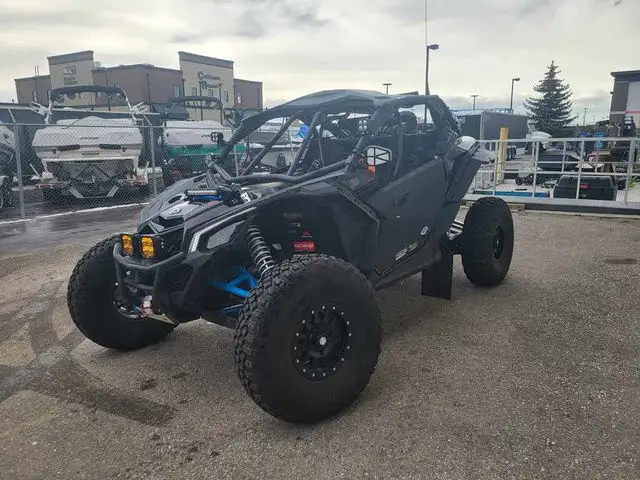 2020 Can-Am Maverick X3 X Rs Turbo RR Triple Black in ATVs in Strathcona County - Image 4
