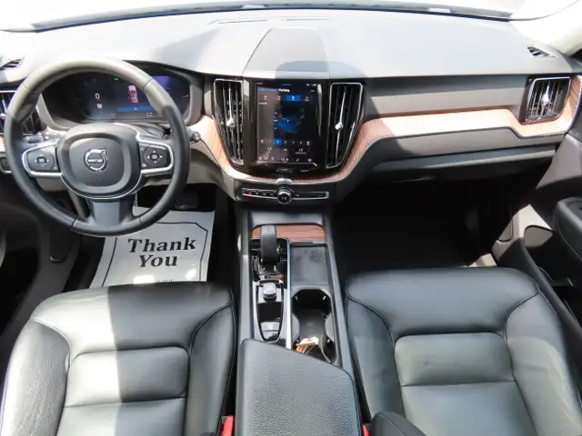 2022 Volvo XC60 Recharge T8 eAWD PHEV Inscription Expression - L dans Autos et camions dans Région d’Oakville/Halton - Image 22