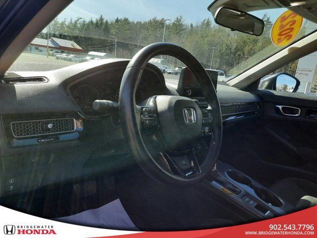  2022 Honda Civic Sedan EX in Cars & Trucks in Bridgewater - Image 2