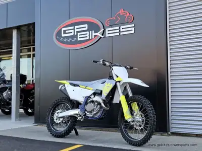Rebate applied. 2024 Husqvarna FC 250 Hailed as the highest performing 250 cc 4-stroke motocross mac...