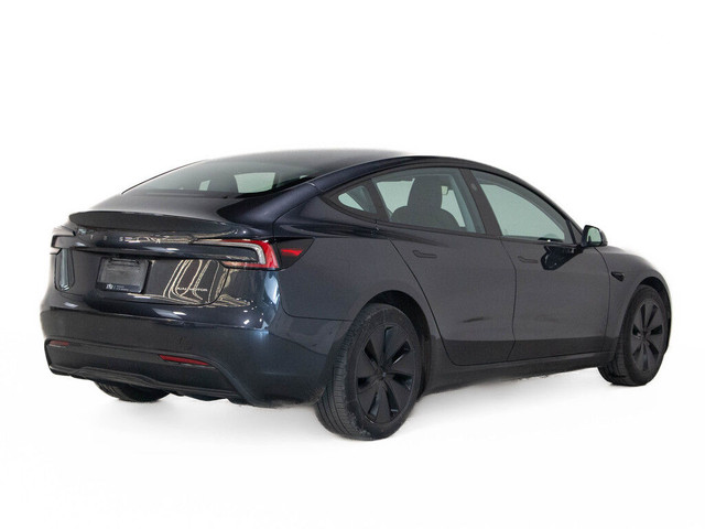 2025 Tesla Model 3 LONG RANGE | AWD | AUTOPILOT | PANO | 360 VIE in Cars & Trucks in Mississauga / Peel Region - Image 3