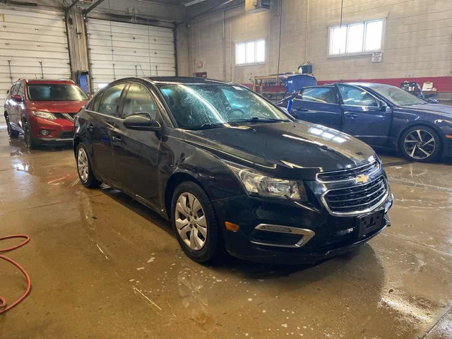 2015 Chevrolet Cruze LT in Cars & Trucks in Barrie - Image 3