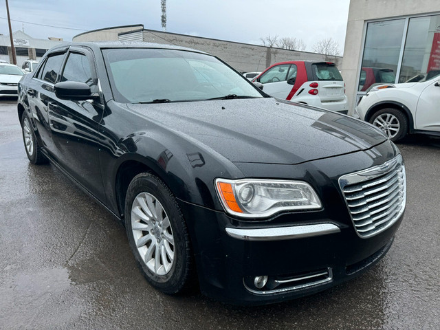 2012 Chrysler 300 Touring V6 AUTOMATIQUE FULL AC MAGS in Cars & Trucks in Laval / North Shore - Image 2