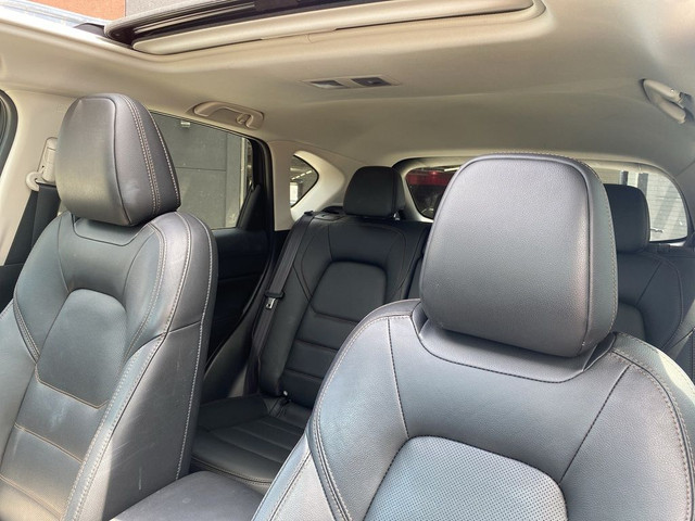 2021 Mazda CX-5 2021.5 GT AWD Leather Sunroof Back Up Camera in Cars & Trucks in St. Catharines - Image 2