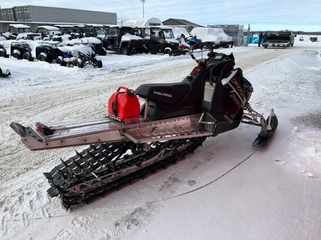2018 Polaris PRO 800 155 in Snowmobiles in Lac-Saint-Jean - Image 2